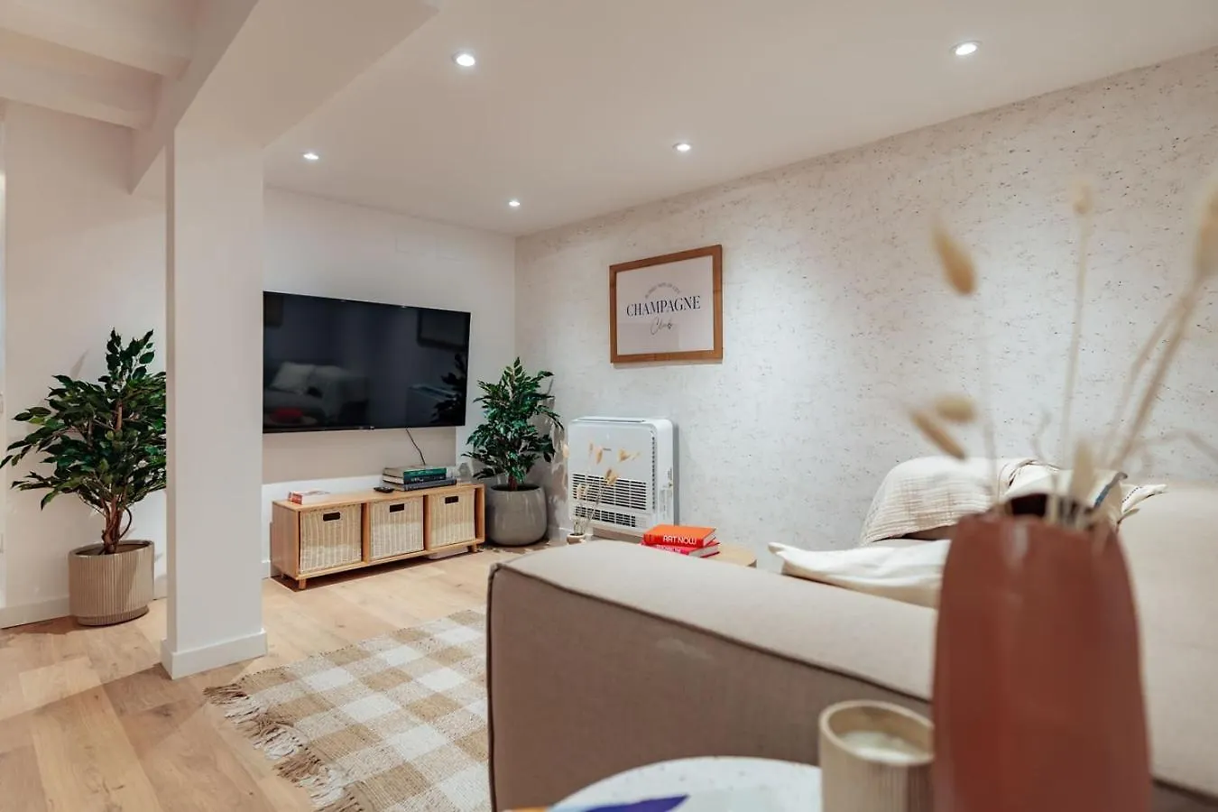 Casa Lennon Apartment Barcelona 0*,  Spain